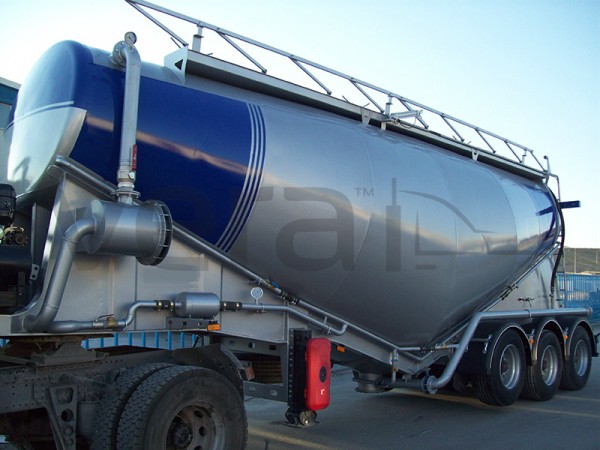 Banana-Type-Cement-Bulk-Semi-Trailer-Self-Loading-Vacuum-Type-copy